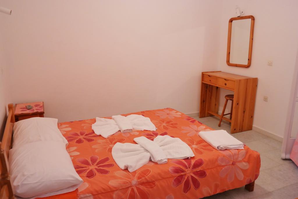 Katerina Suites Agios Prokopios  Exterior foto